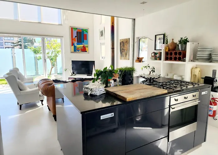 4 On Highworth Apartments And Studios