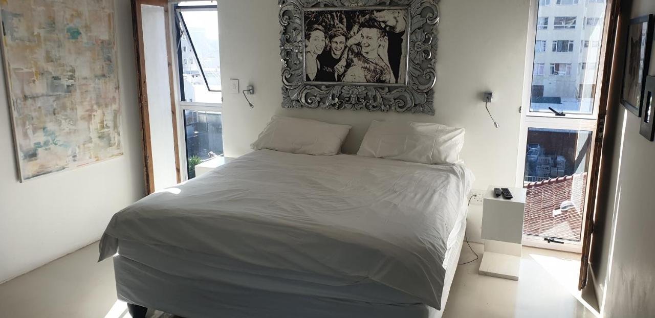 4 On Highworth And Appartement