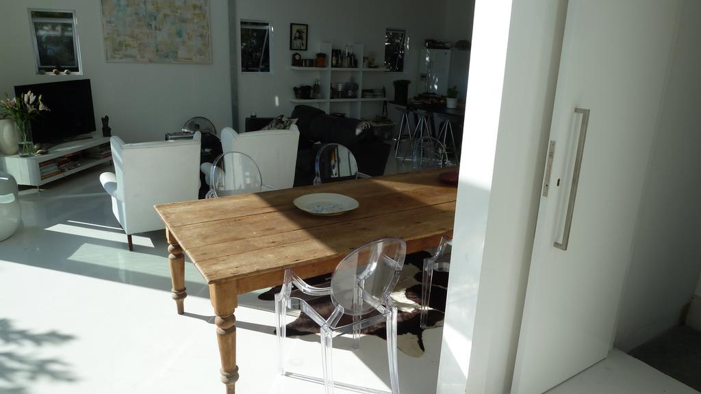 4 On Highworth And Appartement Kaapstad
