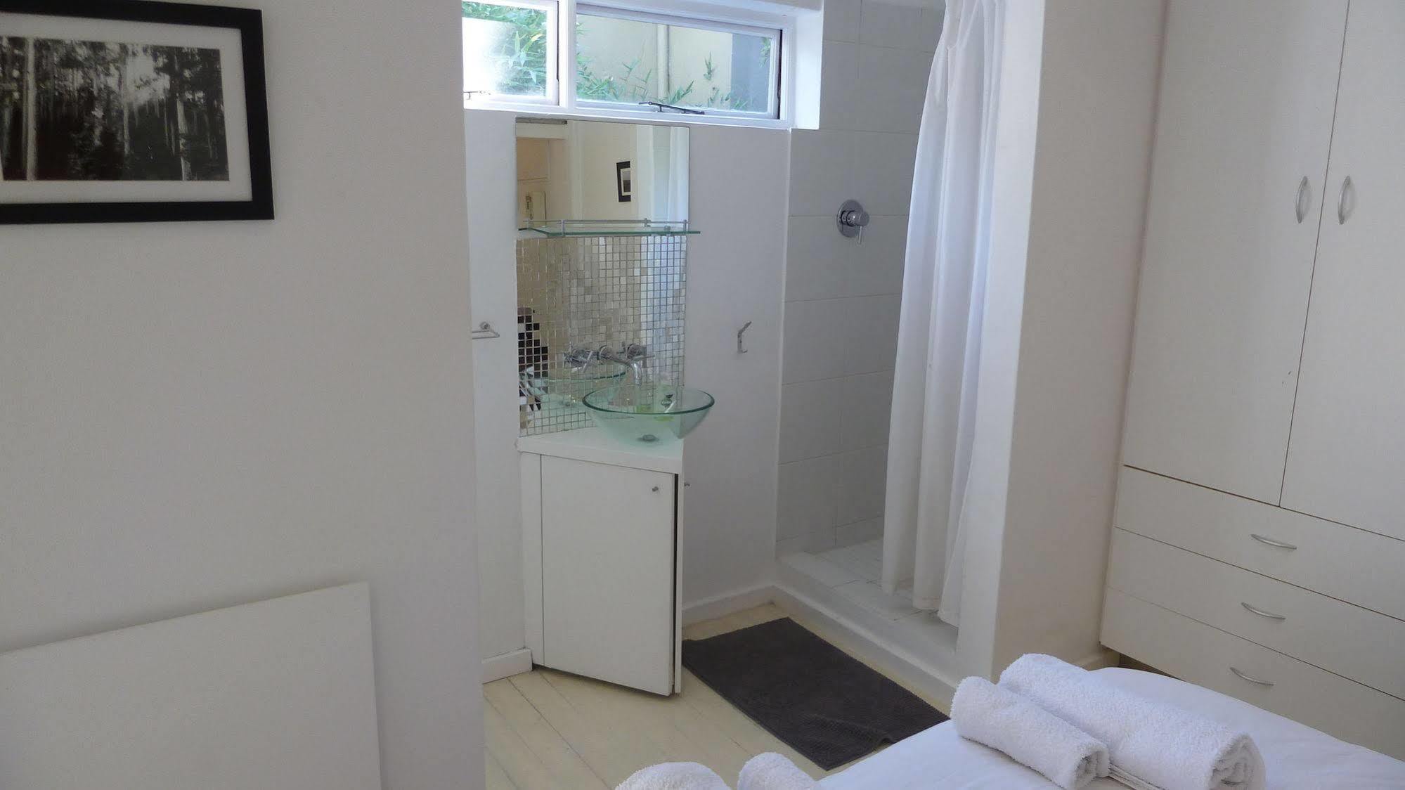 Appartement 4 On Highworth And Kaapstad